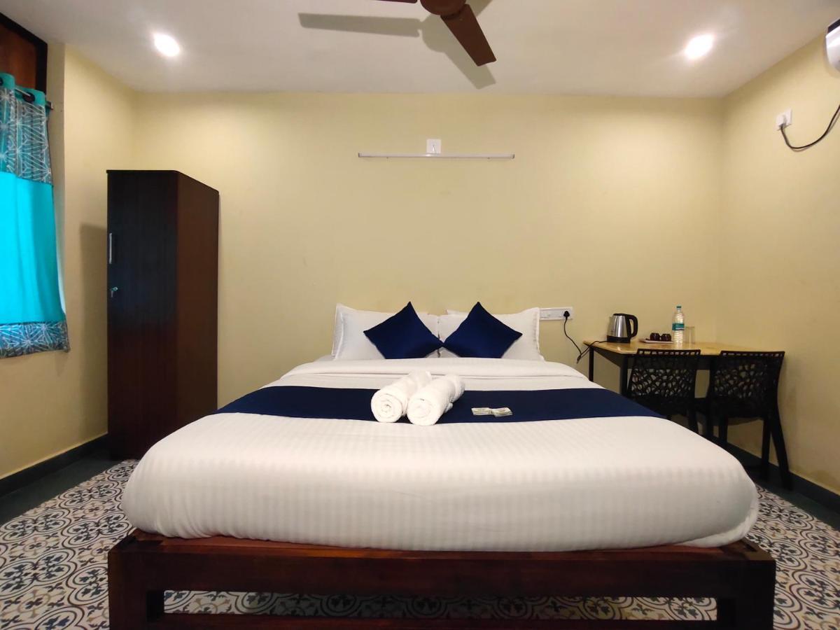 Pv Cottages Serenity Beach Пондичерри Экстерьер фото