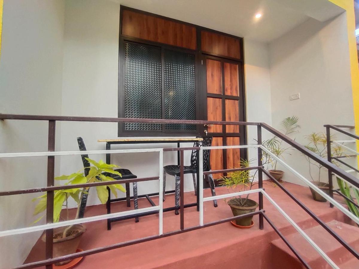 Pv Cottages Serenity Beach Пондичерри Экстерьер фото